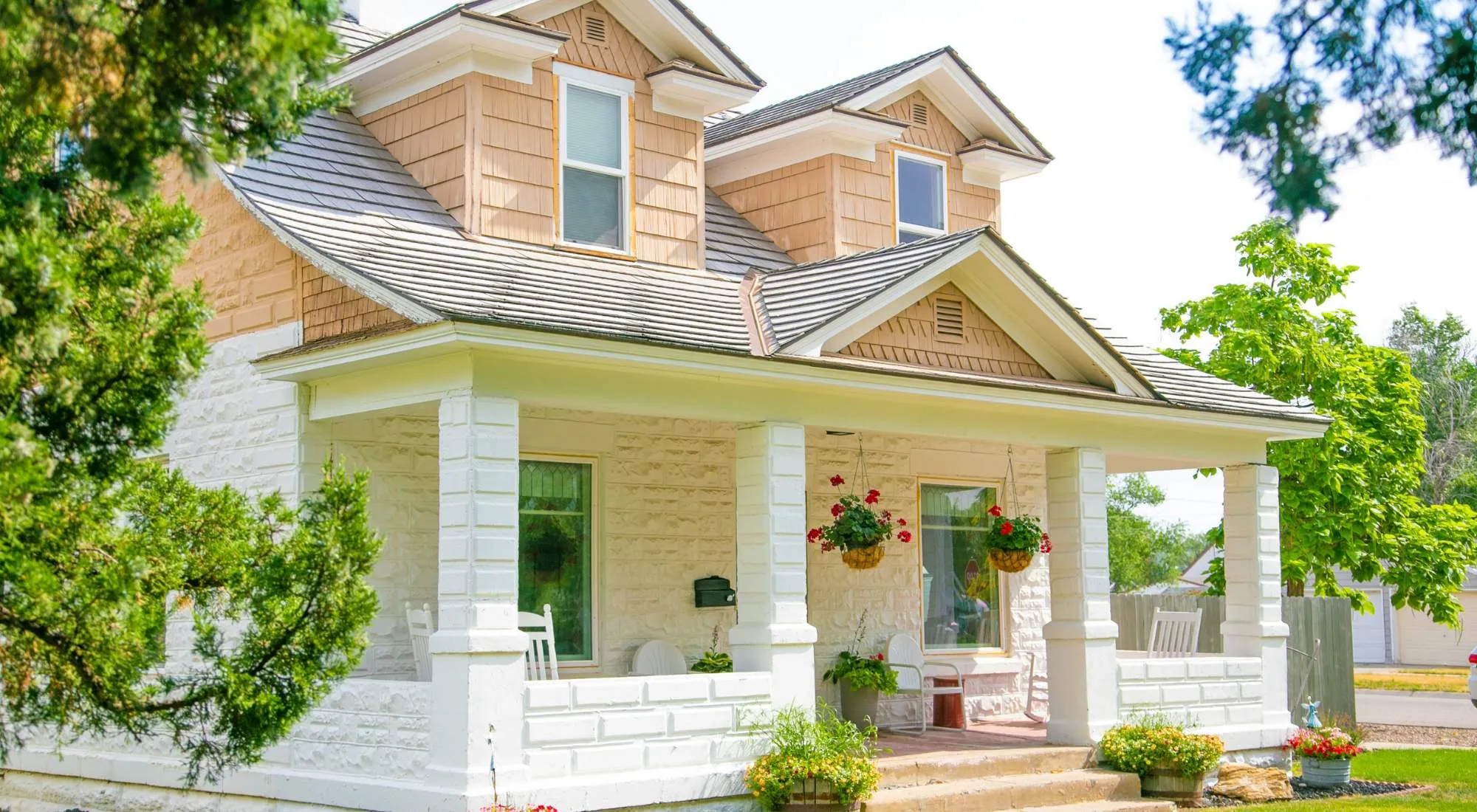 craftsman and bungalow pest control